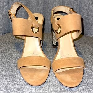 Jayla Kid Suede Sandal in Camel Suede